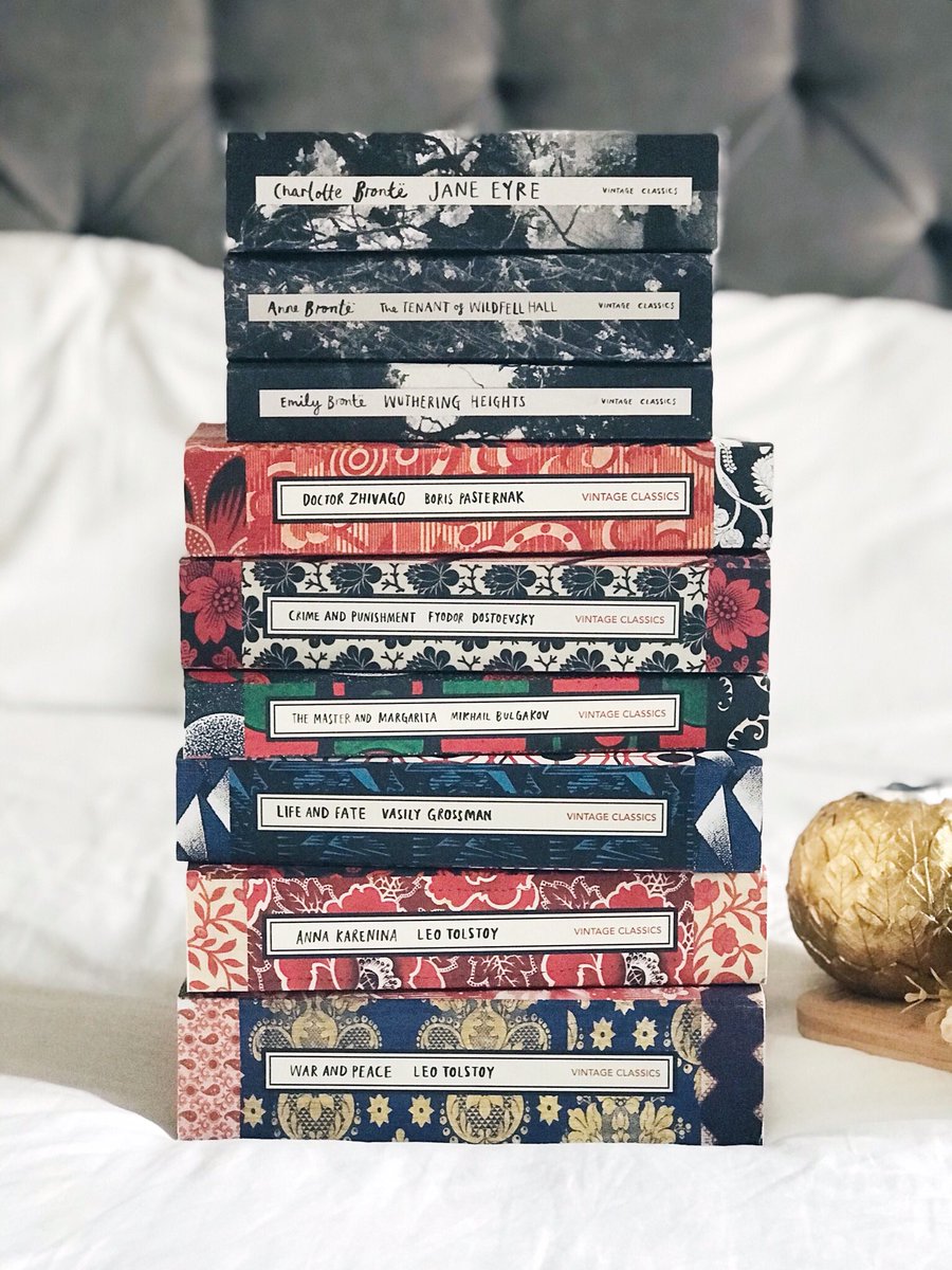 sissireads's tweet photo. Happy Wednesday. Here are some beautiful vintage classics I have. Aren’t they just gorgeous? ❤️ #classics #readclassics https://t.co/YLRIAx2hMa