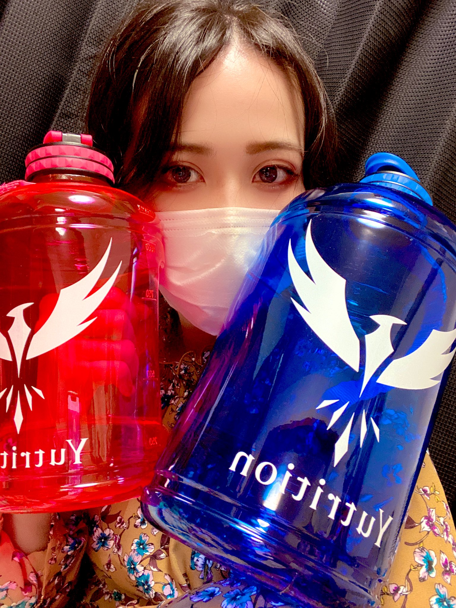 赤いガラスセール Yutrition ダルビッシュ シェイカー