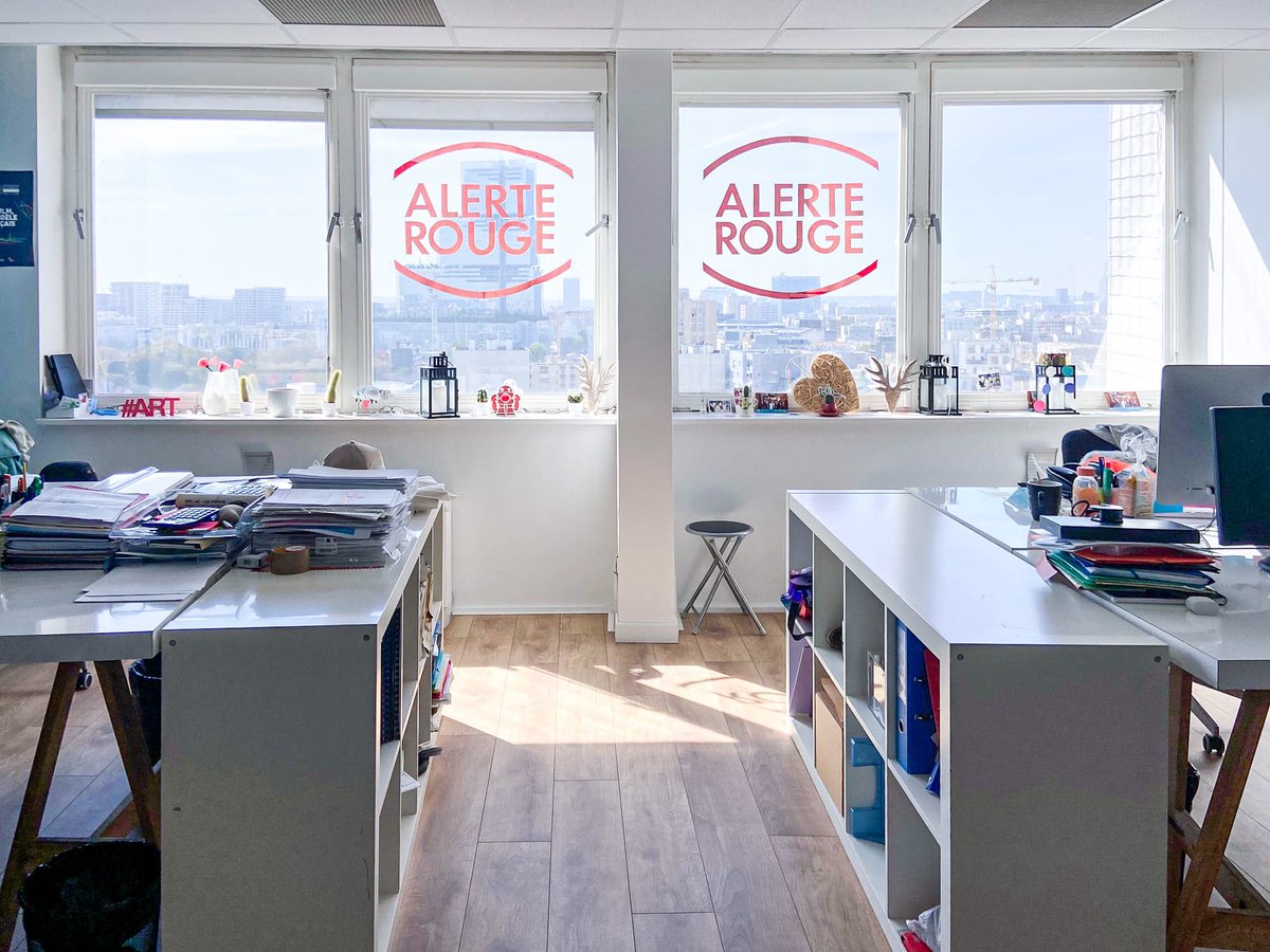 🚨 #alerterouge 🚨

En cette semaine de mobilisation nationale, l’agence s’est mise en alerte pour soutenir les #métiersdelombreendanger de la filière événementielle et réclamer un plan de soutien spécifique à notre gouvernement. 

<a href="/EmmanuelMacron/">Emmanuel Macron</a> 

#synpase #levenement