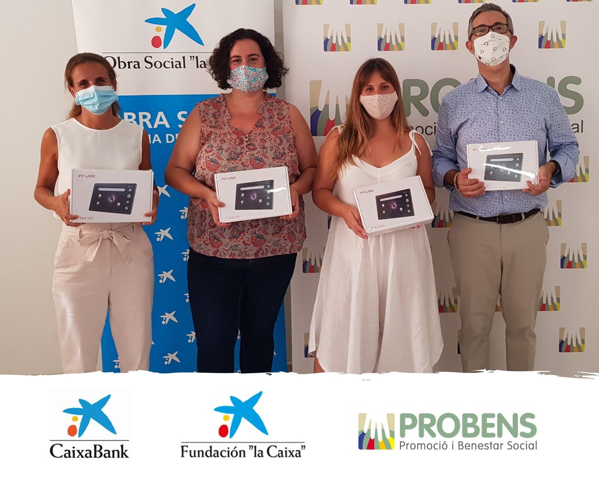 Probens_Mca's tweet photo. @caixabank, mitjançant la seva Acció Social, i la @FundlaCaixa donen suport al nostre projecte Conecta2🌏Amb aquesta col·laboració hem adquirit 25 tablets📱per fer front a la bretxa digital de les nostres famílies👫 #BancaSocialmentResponsable #SerVoluntariSuma #EscoltarParlarFer https://t.co/4Ak6nRrIBo
