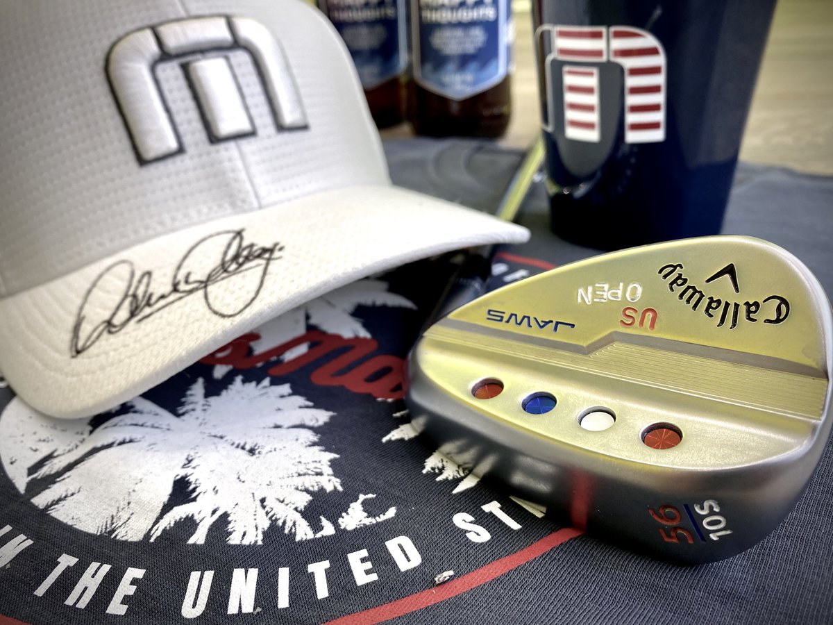 TravisMathewEU tweet media