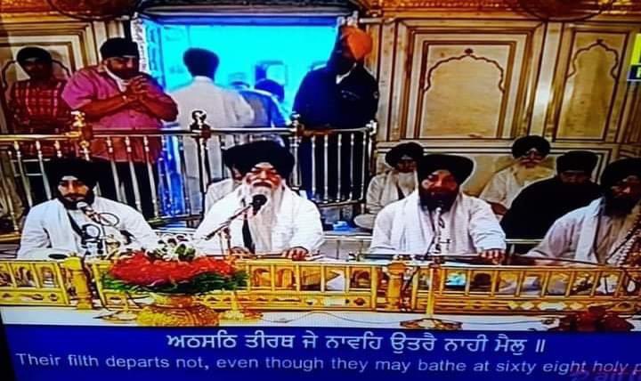 dashmeshpita's tweet photo. ਕੌਮ ਦੇ ਬਹੁਤ ਹੀ ਹਰਮਨ ਪਿਆਰੇ ਕੀਰਤਨੀਏ ਤੇ ਸੱਚਖੰਡ ਸ੍ਰੀ ਦਰਬਾਰ ਸਾਹਿਬ ਦੇ ਹਜ਼ੂਰੀ ਰਾਗੀ ਭਾਈ ਹਰਨਾਮ ਸਿੰਘ ਜੀ ਸ਼੍ਰੀਨਗਰ ਵਾਲੇ ਸਾਨੂੰ ਸਦੀਵੀ ਵਿਛੋੜਾ ਦੇ ਗਏ ਹਨ..ਬਹੁਤ ਹੀ ਛੋਟੀ ਉਮਰ ਵਿੱਚ  ਸਾਨੂੰ ਸਭ ਨੂੰ ਛੱਡ ਕੇ ਚਲੇ ਗਏ ਹਨ| ਪ੍ਰਮਾਤਮਾ ਓਹਨਾ ਦੀ ਆਤਮਾ ਨੂੰ ਆਪਣੇ ਚਰਨਾਂ ਵਿੱਚ ਨਿਵਾਸ ਦੇਣ ਅਤੇ ਪਰਿਵਾਰ ਨੂੰ ਭਾਣਾ ਮੰਨਣ ਦਾ ਬਲ ਬਖਸ਼ੇ! https://t.co/gbB38Jwq3z