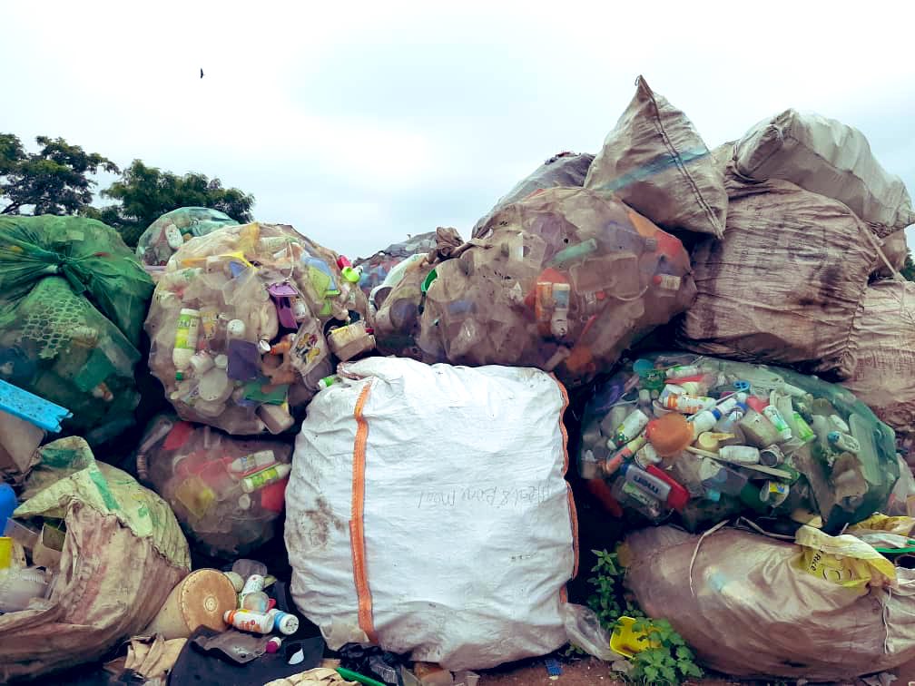 chemistvictor's tweet photo. HDPE is an easy-to-recycle #plastic #polymer, durable & strong. Widely used as milk bottles & #plasticware. #Waste HDPE can be recycled into plastic #furniture & #lumbers. #Recycling HDPE bottles saves millions of tonnes of plastic from occupying #dumpsites & create #Jobs. #Sdgs https://t.co/Q7oA1fdEj1