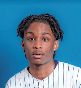 CTfan1's tweet photo. Please be on the lookout for Kavion Poplous, 18. He is considered armed and dangerous. #WIU #WesternIllinoisUniversity https://t.co/6LJVHHgzNJ