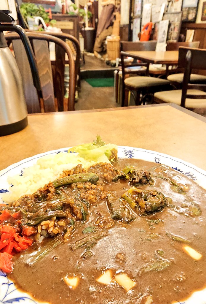 いつもお世話になっている桃丘さんで野菜カレーをいただきました モツレラチーズを 桐沢十三 元構造解析 連載中 の漫画