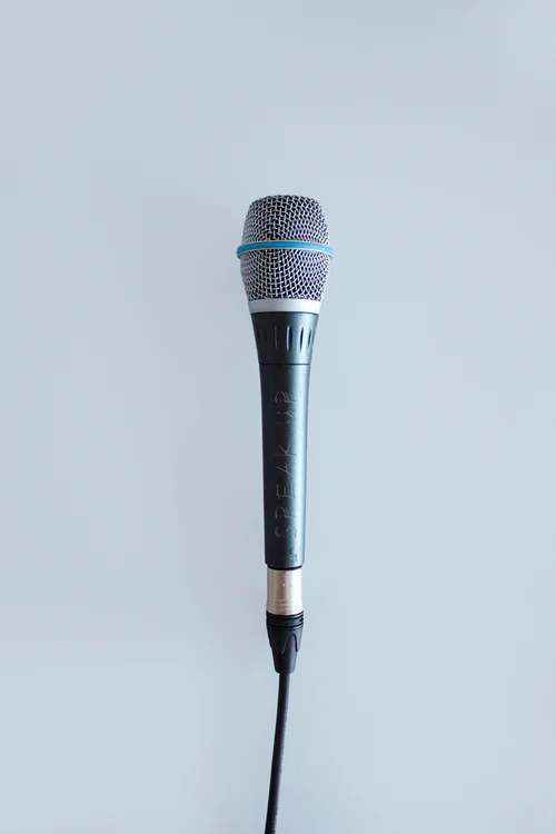 BambooManager's tweet photo. Estudios(https://t.co/GbLh42Xcu9) proponen que los equipos cuyos líderes exponen y promocionan sus propias soluciones e ideas, tendrían más probabilidades de ser víctimas del pensamiento de grupo que los equipos con líderes que no promocionan tanto sus preferencias#bamboomanager https://t.co/1B8WomuelZ