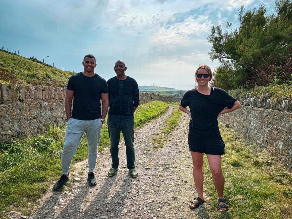 Enlli_Bardsey's tweet photo. Are you a fan of Love Island? Yesterday we welcomed Connagh and his dad over to film a Welsh language programme “Dad a Fi” which will be on S4C in December! Here they are with Mari, Island Warden
#loveisland #connaghloveisland #cwmnida #enlli #bardsey #ynysenlli #bardseyisland https://t.co/GX1uI8xYQ1