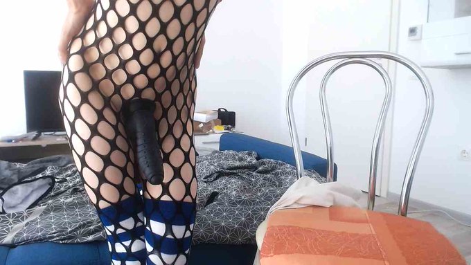 I feel like having too much privacy is going to turn me into a moron that does this sort of shit. Oh