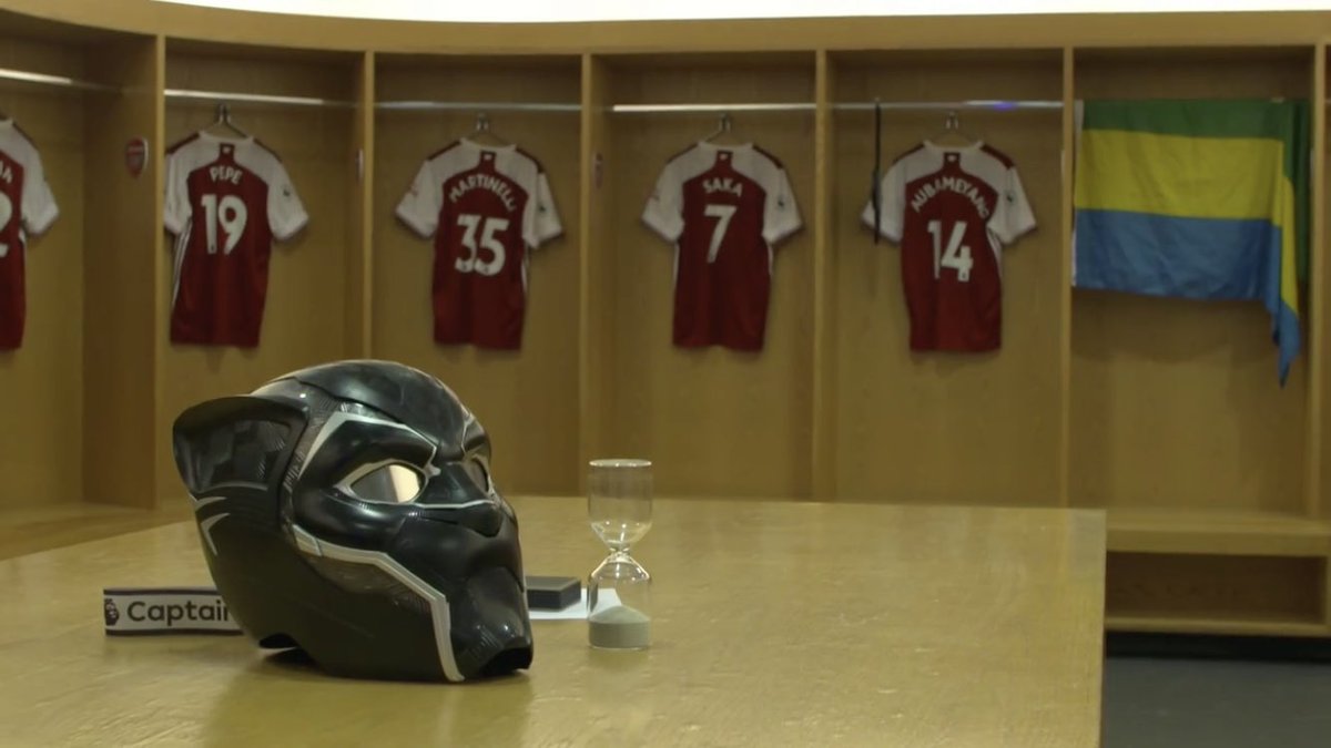 泣き虫グーナー 全ては から始まっていたアーセナル のメディア戦略 砂が全部落ちてオーバがエミレーツに到着 砂時計 アームバンド Bpのマスク 契約書が机の上に ﾚｯﾂｺﾞ という声の後にエミレーツのピッチから契約延長を自撮りライブ配信 公式サイト