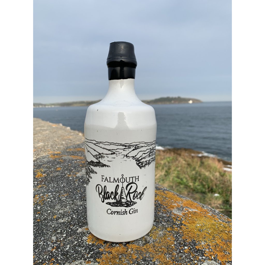 Introducing the star of the show, the newest #cornishgin &amp; Falmouth's very own - Falmouth Black Rock Gin - #falmouth #cornwall #cornishandproud ed.gr/ct2lf
