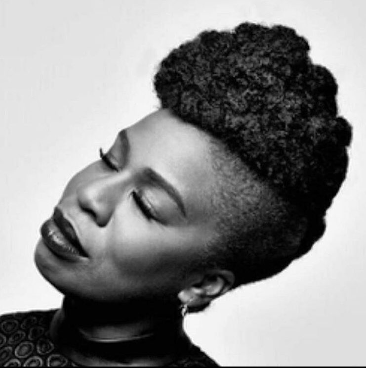 rolAgram's tweet photo. 🎉WCW 💃🏽 Uzoamaka Nwanneka Aduba (39) is an American actress born to Nigerian Parents in Boston. The Emmy Award &amp; Screen Actors Guild Award Winner (2014 &amp; 2015) in the Comedy and Drama categories, is known for her role as Suzanne ‘Crazy Eyes’ Warren on the Netflix original series https://t.co/jREZyO9LwX