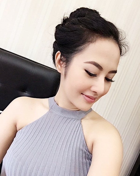 Suciulfa99's tweet photo. Hay abang abang jambi.
Open Bo,Include,exclude,Bo Private ready ya........
VCs Berbayar juga Ready.......,
#available
#Availablejambi
#BoJambi
#OpenBookingJambi
#BispakJambi
#BisyarJambi
#TrustedBooking
#RecomendedBooking
#lendirjambi https://t.co/Hpr60oZrmw
