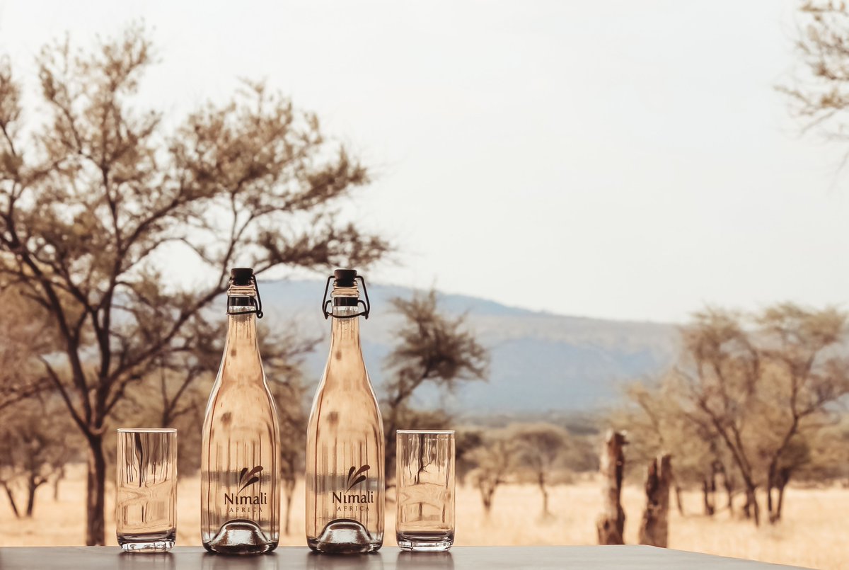 NimaliTarangire's tweet photo. To leave the world a little better than you found it. That's the best a man can ever do” Paul Auster 

At Nimali Camps we use recyclable glass water bottles. Join us in our effort to reduce the number of plastic bottles. 

#TravelAfrica #TravelTanzania #Africa #quote #safari https://t.co/USSAcG2FRE