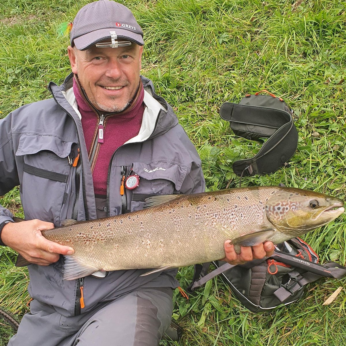 Tay_Salmon's tweet photo. John Crook with a new personal best from Cargill this morning. Stay safe and tight lines David https://t.co/sCO8nYCw6M