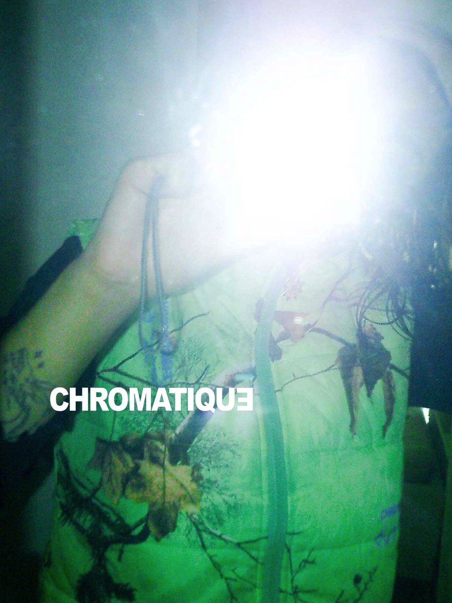 JJJJCON's tweet photo. CHROMATIQUE AW20 https://t.co/jelQlzHwCl