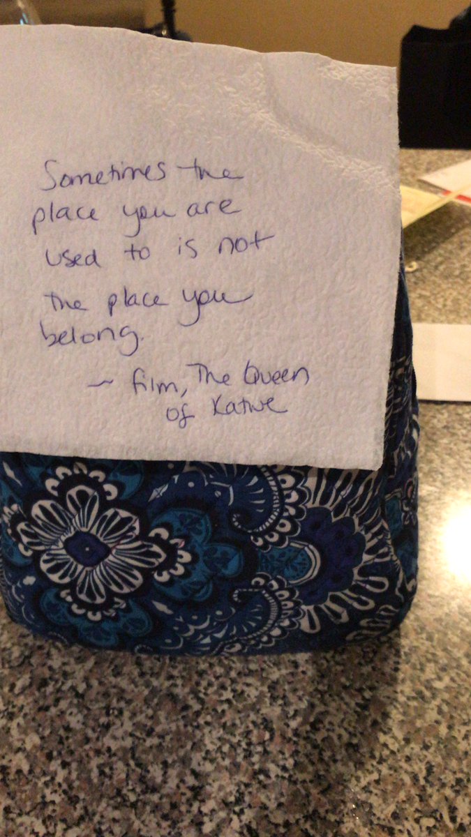 aroymb's tweet photo. Making lunch for Reagan is the highlight of my day. Always add a #lunchnote https://t.co/iAwrTD9OBH