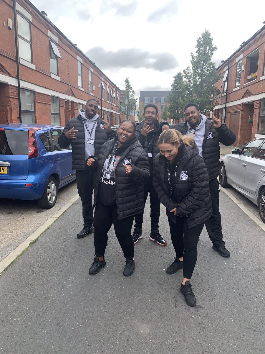 84Youth's tweet photo. We are now out doing detached work in local communities! Please feel free to approach us and talk to us or ask questions. This is just a little part of a big change✊🏾WE’RE OUTSIDE! 
 #youthworkers#safeguarding#communitywork#detachedwork https://t.co/DuUmbEOJWU