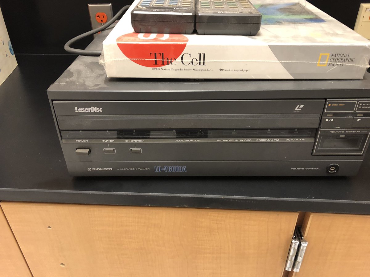 blocht574's tweet photo. Cleaning out storage closet: Vintage 1990’s Laser Disc player any #markered friends desire? #miched @thenerdyteacher https://t.co/d8xVelhTsJ