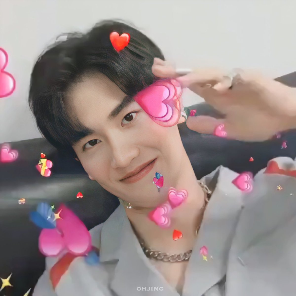 Day 144:  @Tawan_V it's been 2 months since you noticed me, I miss you. Please comeback on my notifications. Je t'aime  #Tawan_V