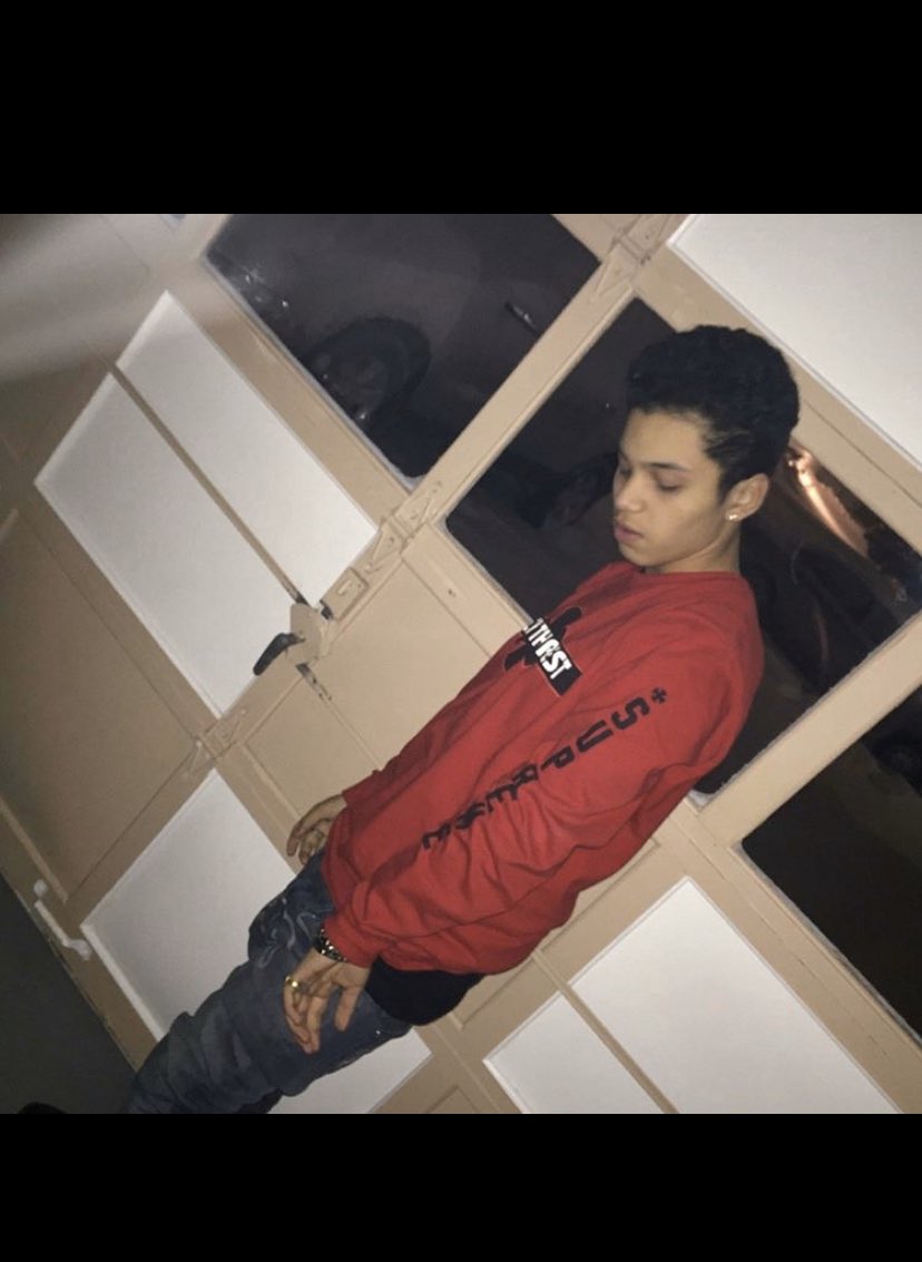 Portraitpatt's tweet photo. Happy Birthday King! I Miss You Everyday We Gon Keep Ya Name Ringing As Long Its Breath In My Lungs π€ #longlive2oz https://t.co/uaPsItN78A