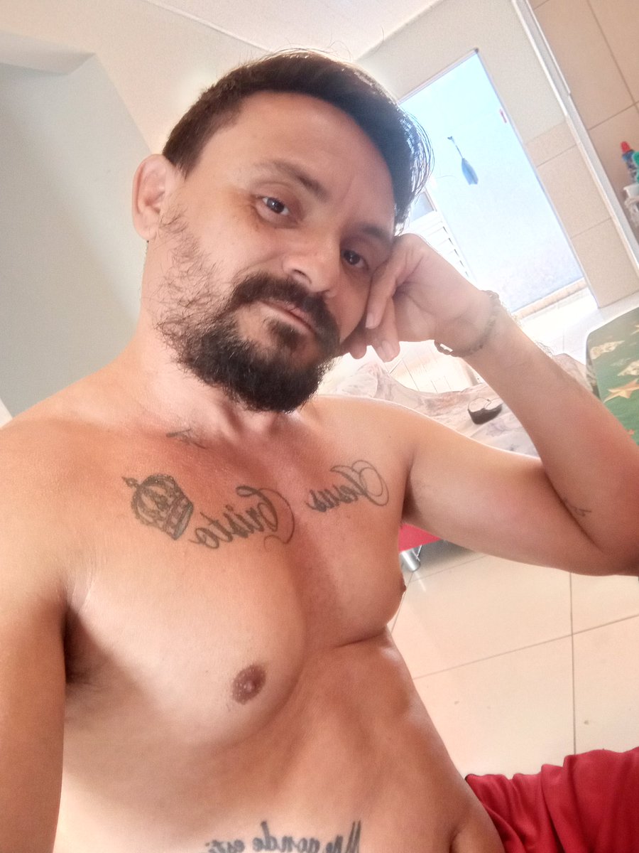 Pra hoje...
" Desejo um dia de infinita gratidão a Deus, um recomeçar cheio de luz, paz e amor. Que Deus esteja conosco cada segundo e nos proteja de todo mal. "
Amém! ☕🙏❤️🌻