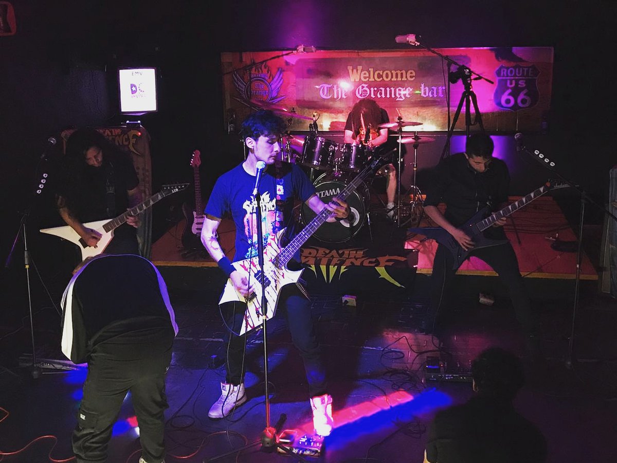 ¡Hey Deathmaniacs!

Este 20 de Septiembre Están más que invitados  Para Ver tremenda Sorpresa que le Tenemos preparada

Apoya: <a href="/ParcheRock/">ParcheRock</a>, <a href="/thegrangebarbog/">TheGrangeRecords</a> y <a href="/canal13/">El 13</a>

#viveElMetalSinCensura 💥