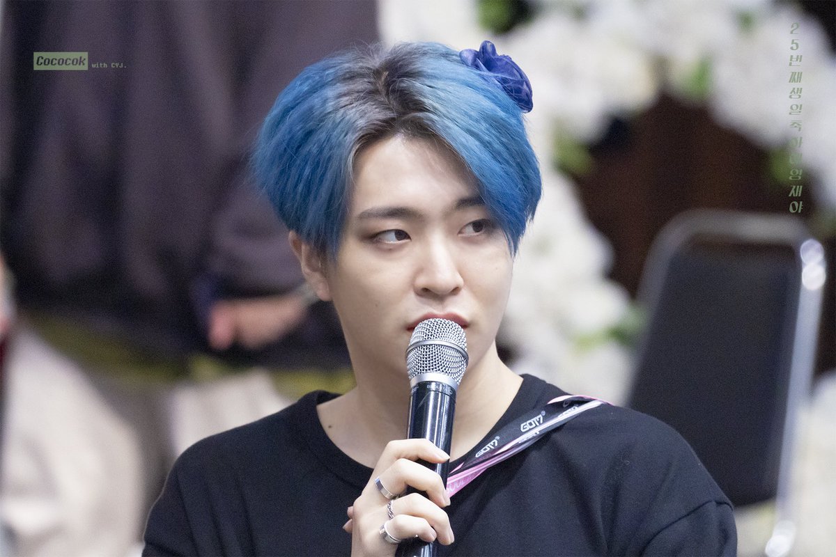 Cococok960917's tweet photo. 달디 생일기념 냉퉤 모음.cyj

영재야 25번째 생일도 진짜 축하해🥳

#달처럼빛나는_영재_생일축하해 
#OurSoulmateYoungjae
#갓세븐 #GOT7  #Youngjae #영재 
#崔榮宰 @GOTYJ_Ars_Vita https://t.co/A5b9dKbhJu