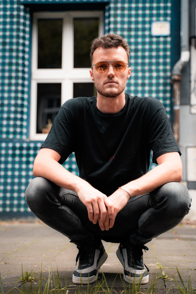 Did you already check out my newest <a href="/beatport/">Beatport</a> chart? Link in bio!! 😀 #beatport #chart #September #music #house #deep #disco #happy #dj #artist