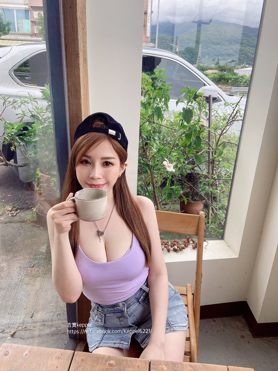 俏皮💜
-

 #作品撮り #攝影 #人像 #裏アカ女子 
#photography #photooftheday #photo 
#photographer  #love #instagood #model #smile #cute #girl #iphone11 https://t.co/OdsOlXjZ24
