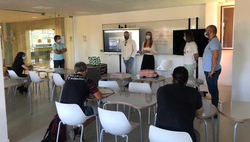 El grupo de profesionales del Grado en #Fisioterapia de la <a href="/universidadcjc/">UCJC</a> ya ha comenzado sus clases presenciales. blogs.ucjc.edu/salud-y-deport… <a href="/orientacionucjc/">UCJC Orienta</a>