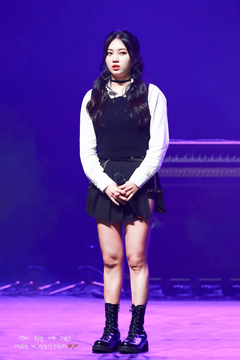 97O727's tweet photo. 오늘보다 내일 더 응원할게 💌

#리나 #오세진 https://t.co/B0YU61lngJ