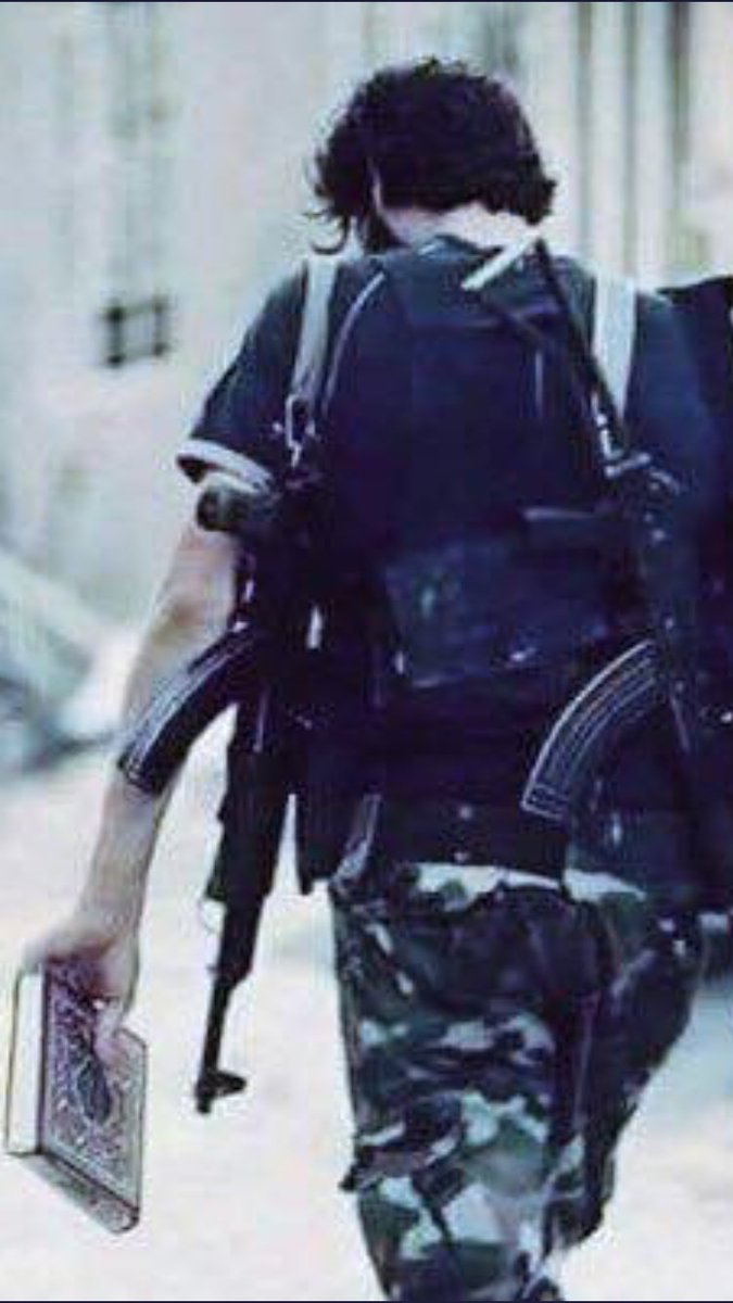 asw2132's tweet photo. جُدُر المذلةِ لا تُدَكُّ
بغيرِ زخَّاتِ الرصاصِ..
و الحرُ لا يُلقي القيادَ
لكل كفارٍ وعاصي..
وبغير نضحِ الدم لا يُمحا
الهوانُ عن النواصي..

#التطبيع_خيانة
#فلسطين_قضيتي
#ميثاق_فلسطين
#تطبيعكم_نهايتكم
#فلسطين_قضية_الشرفاء
#معركة_وعي_الأمة
#معركة_وعي_الشعوب https://t.co/WMkyO9d06D