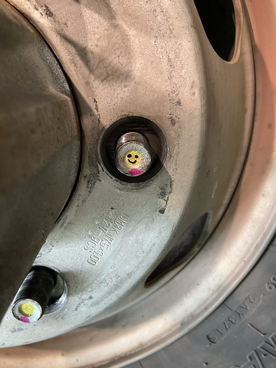 忙しかったけど、優しい気持ちになれました。
誰が描いたか分からないけど、ありがとう。