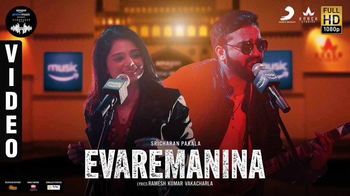 Here's the official song video of #Evaremanina by #SricharanPakala from #AmazonMusicHyderabadGig ! 😎🎉 Watch it right away ➡️ bit.ly/EvaremaninaVid… #FirstOn @AmazonMusicIN @knackstudios_ @lhharishram @GeminiTVMusic1 @RedFMTelugu @itzyam #MusicOfHyderabad