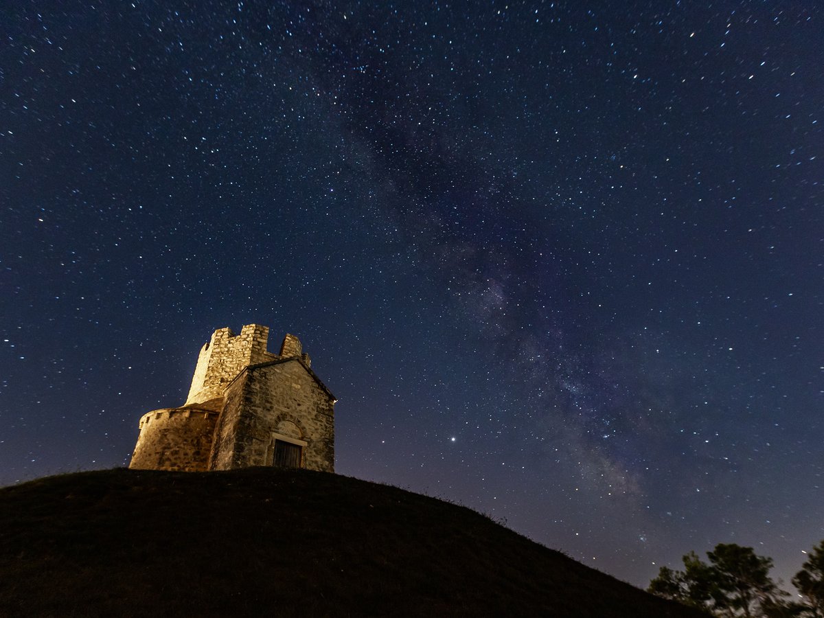 The Church of St Nicholas, Nin

#visitnin #zadar_region #croatiafulloflife #CroatiaLongDistanceLove
#EnjoyTheViewFromCroatia #EBD #EDENDestination

Foto: Danijel Hribar