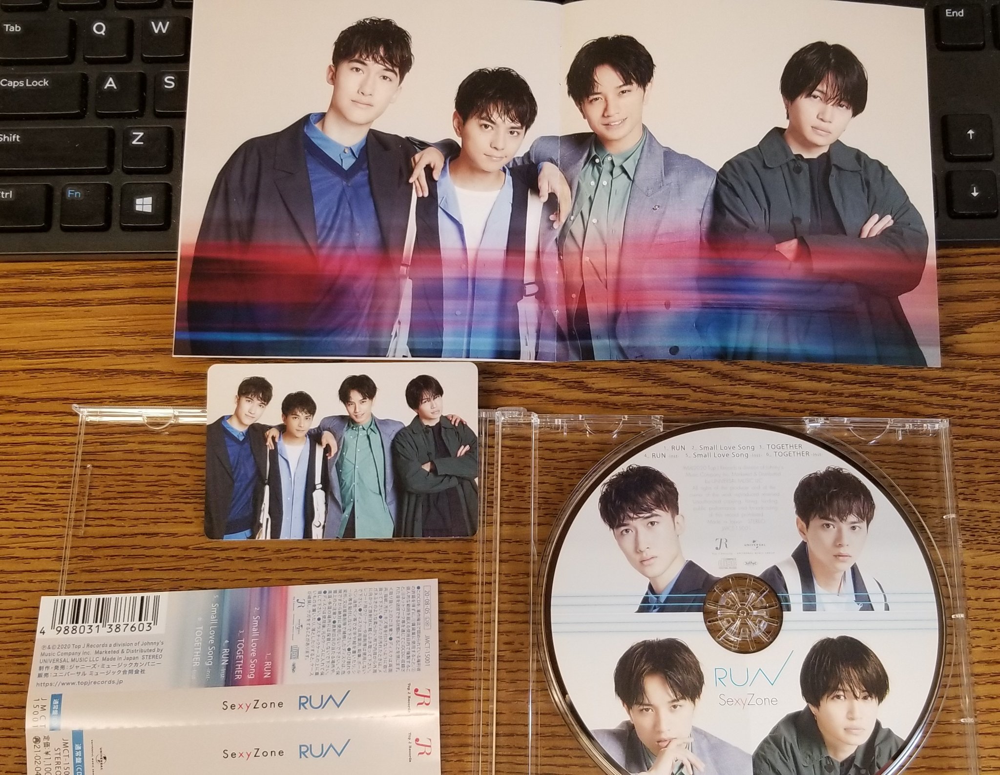 Ok Asia On Wxoj103 3fm Vfr It Also Came With A Photo Card I Love Those Sexyzone Okasia T Co S9pswxgpv3 Twitter