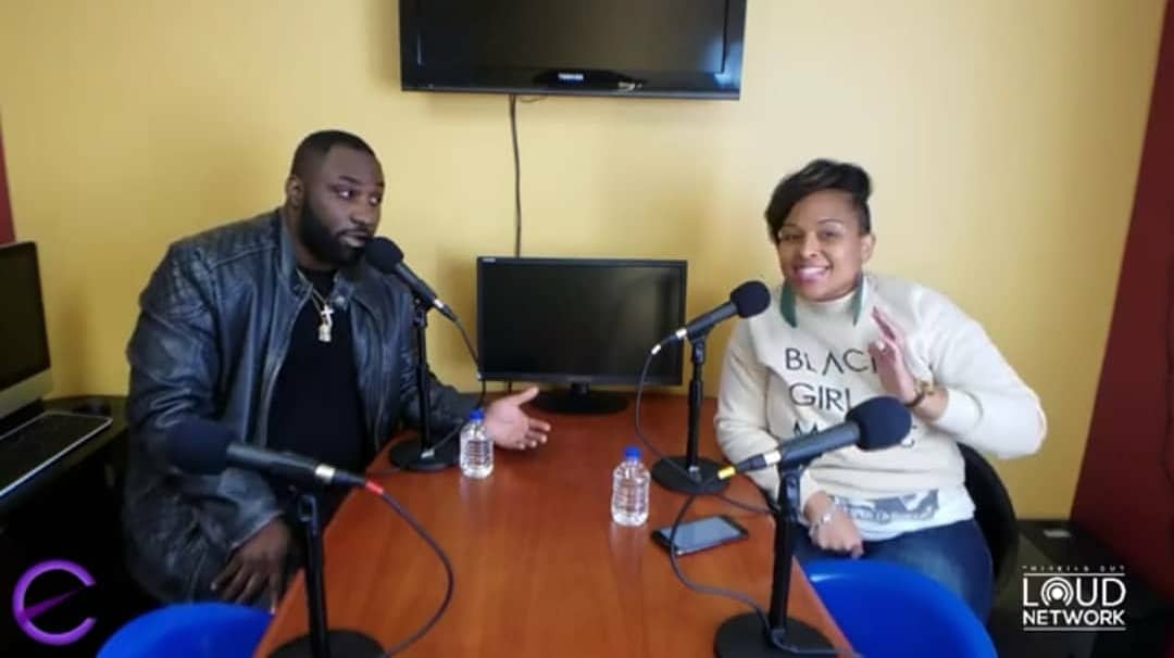 thinkoutloud113's tweet photo. DJ Ms. Eclectic mixing it up with International Show on The Mixtape Podcast. Check it out now on the Thinking Out Loud Network
https://t.co/bcCMMFUgac
#themixtapepodcast
#thinkingoutloudnetwork
#wadeworksstudios https://t.co/MXl47AxMSc