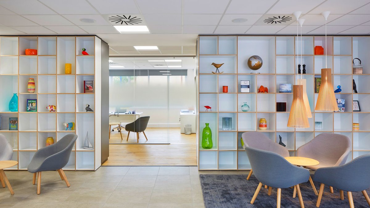 enaflointeriors's tweet photo. A beautiful mixture of bespoke ply core joinery and functional #storage. https://t.co/aA0IwozkKw