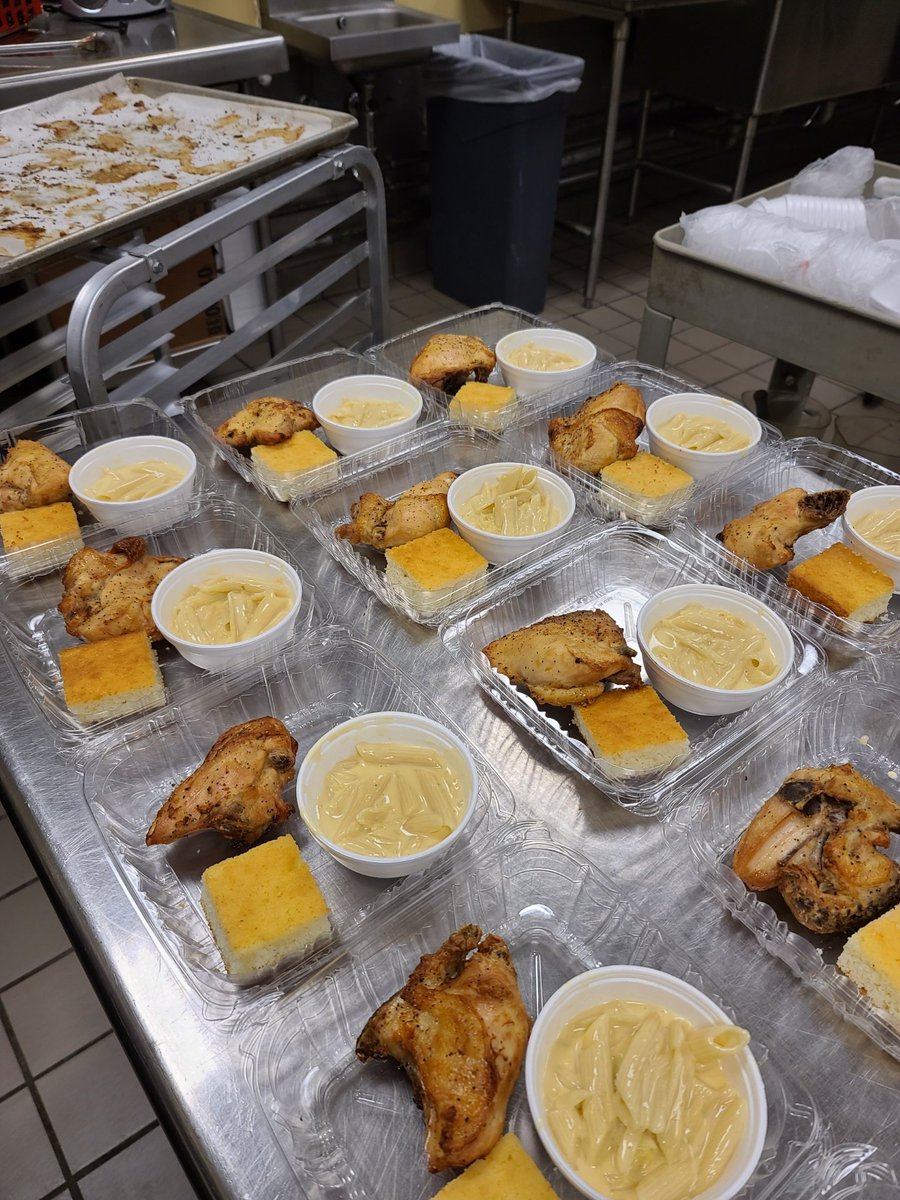 rca_media's tweet photo. Rockdale Career Academy cafeteria ladies making it happen with a wonderful lunch for our students across the district today❤❤ #RCARocks https://t.co/dvP4EJ1pAw
