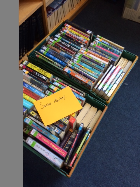 AylwardBookLoft's tweet photo. 699 books returned so far #amazing big thank you to all pupils who have remembered to bring in their books. 1245 to go! #Returningbooks #quarantiningbooks #shelvingbooks #deliveringbooks #librarylife @AylwardAcademy @AETAcademies https://t.co/P76Ol7TVYw