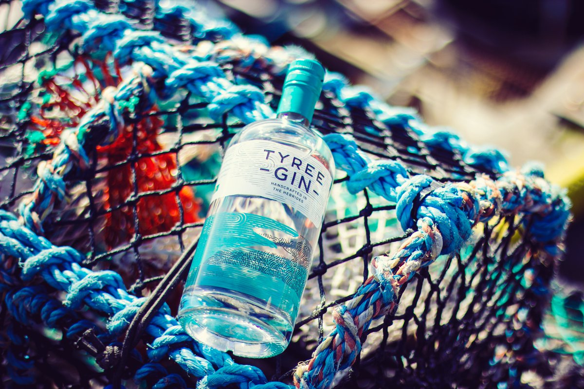 Gin_Cooperative's tweet photo. For today’s #ScotFoodFort20 we look at #ScottishGin #LocalLegends of Tiree, Ian Smith &amp; Alain Campbell who not only produce @TyreeGin from their distillery on the remote island of #Tiree but are officially one third of Gaels band @trailwestband

Learn more https://t.co/CwGOFYpHus https://t.co/1Lb2OsFesV