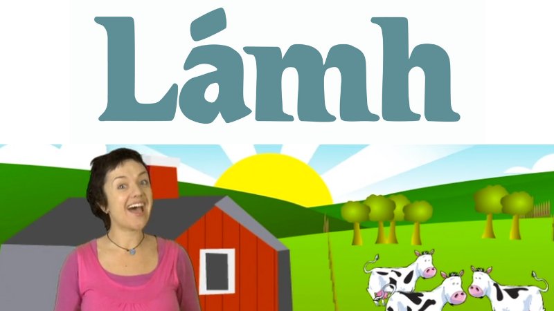 The #Ploughing2020 Championships aren't on due to #Covid_19 but we can #LámhSingAndSign 'Old McDonald Had a Farm' w/ #Lámheen! 🐏 It's free to watch here bit.ly/LámhVimeoOldMc… w/ #Lámh keywords FARM, SHEEP, COWS &amp; more 🐮 Go to bit.ly/LámhASong2Vimeo for more animal signs 😀