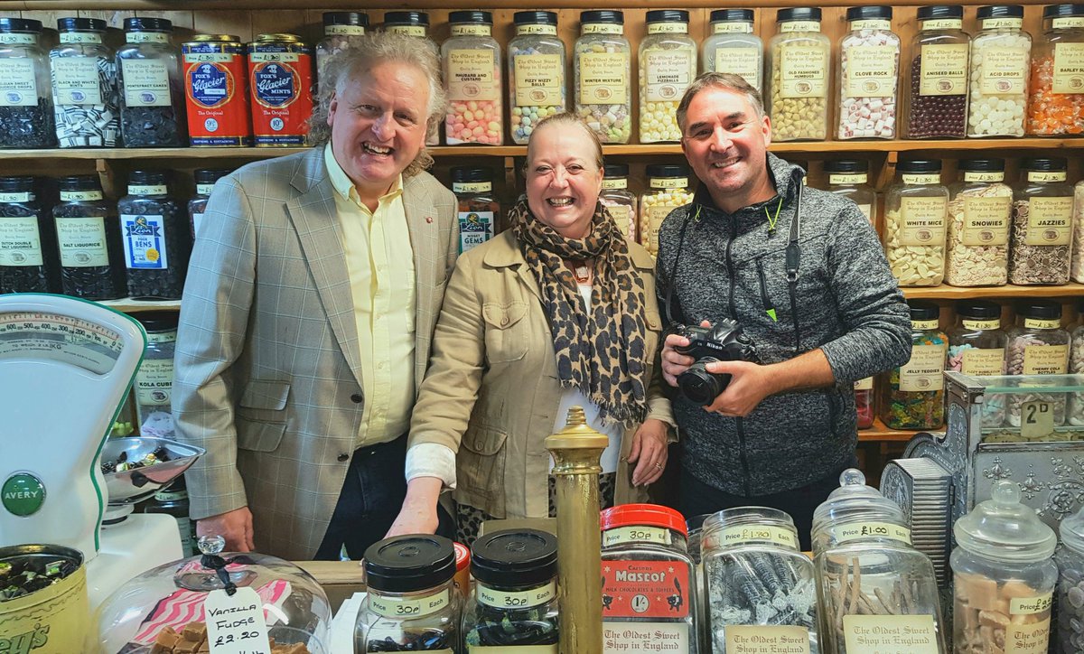 oldestsweetshop's tweet photo. Wonderful to welcome @snapperjim at the Oldest Sweet Shop today. 

Photos of our shop will hopefully appear in this weekend's @yorkshirepost 📸 https://t.co/SgB1A3Yj7m