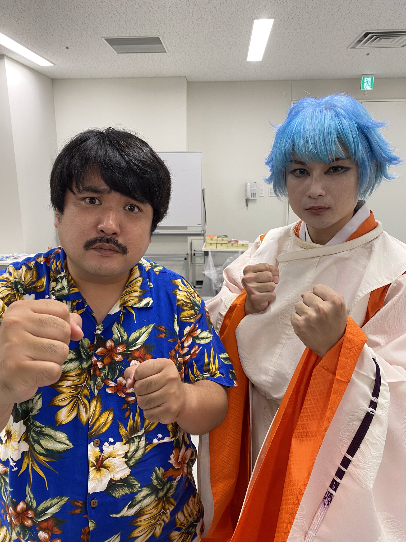 空気階段 鈴木もぐら 仕送り10万もらってる奴がしていい格好じゃねえよ T Co Eaooqgrcrb Twitter