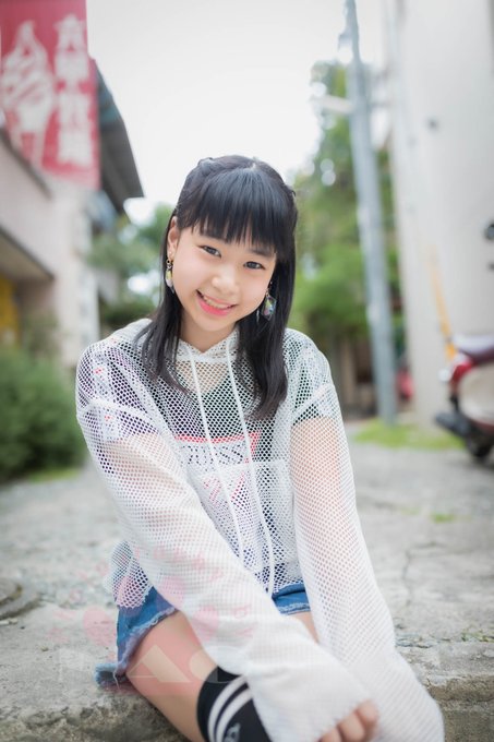 Twitterのコスプレ画像18