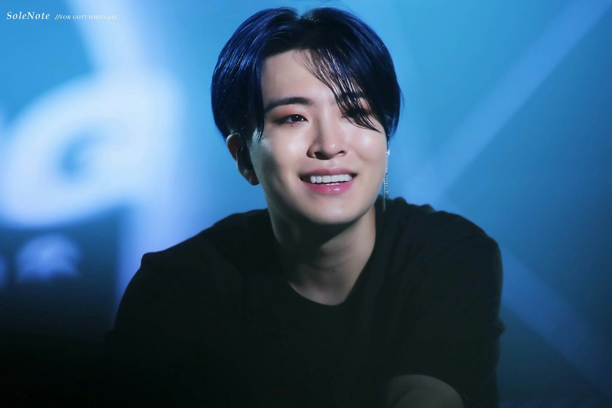 youngjae is ethereal. he's one of the most beautiful human on earth, inside and out. #OurSoulmateYoungjae #달처럼빛나는_영재_생일축하해