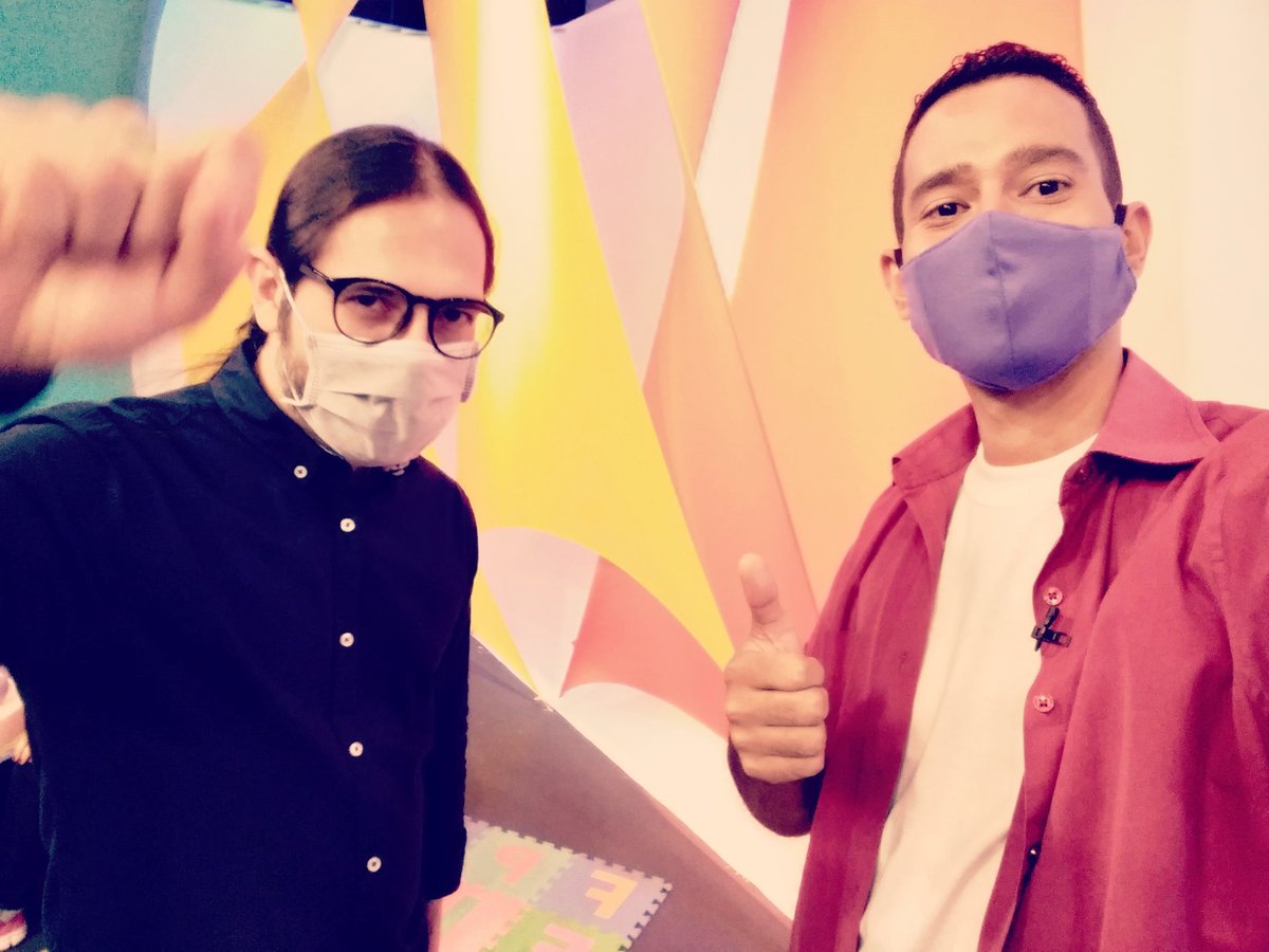 mippci_ven's tweet photo. #EnFotos 📸 | Min. de Comunicación e Información, @luchaalmada, presentó el Aula Virtual en @ViveTVOficial1 "Esto forma parte de una herramienta más del portafolio (...) para llevar con rigurosidad el año escolar"
#ViveLaAventuradeSaber 
#SaludYEducaciónEnCasa https://t.co/ckoyA7Rpos