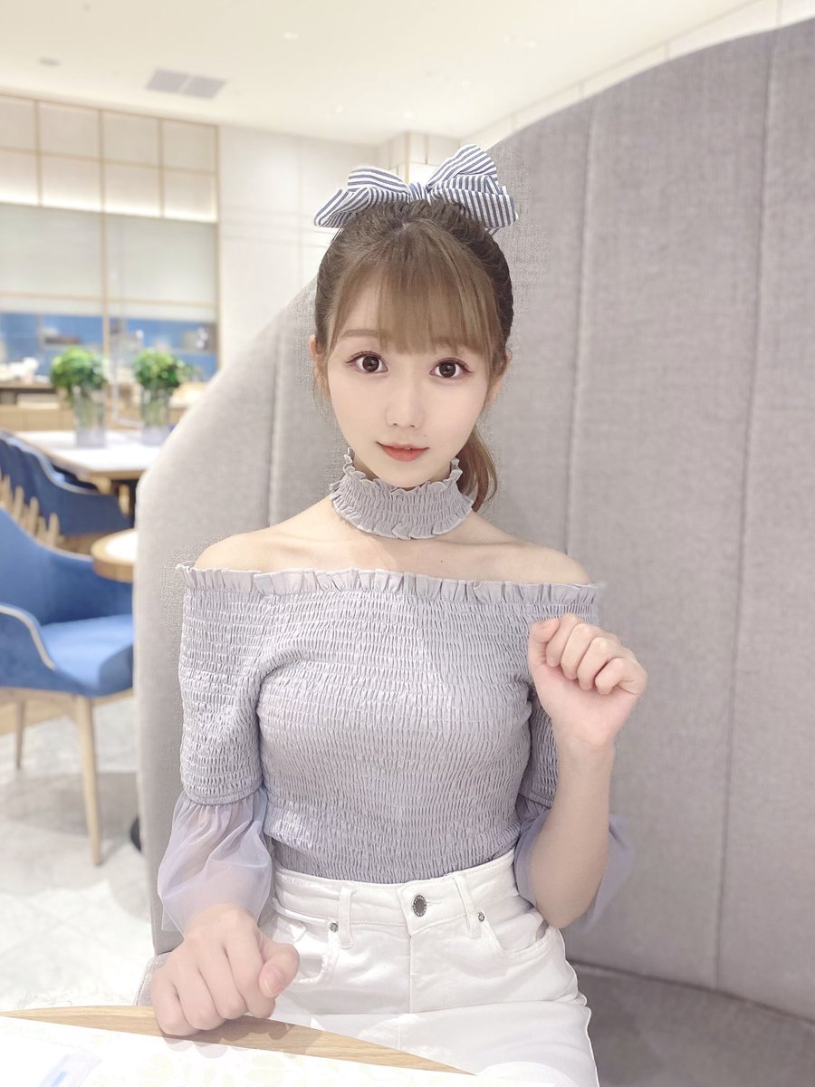 大谷映美里着用　ツイードリボンオフショルトップス 大谷映美里着用 LIP SERVICE ツイードリボンオフショルトップス
