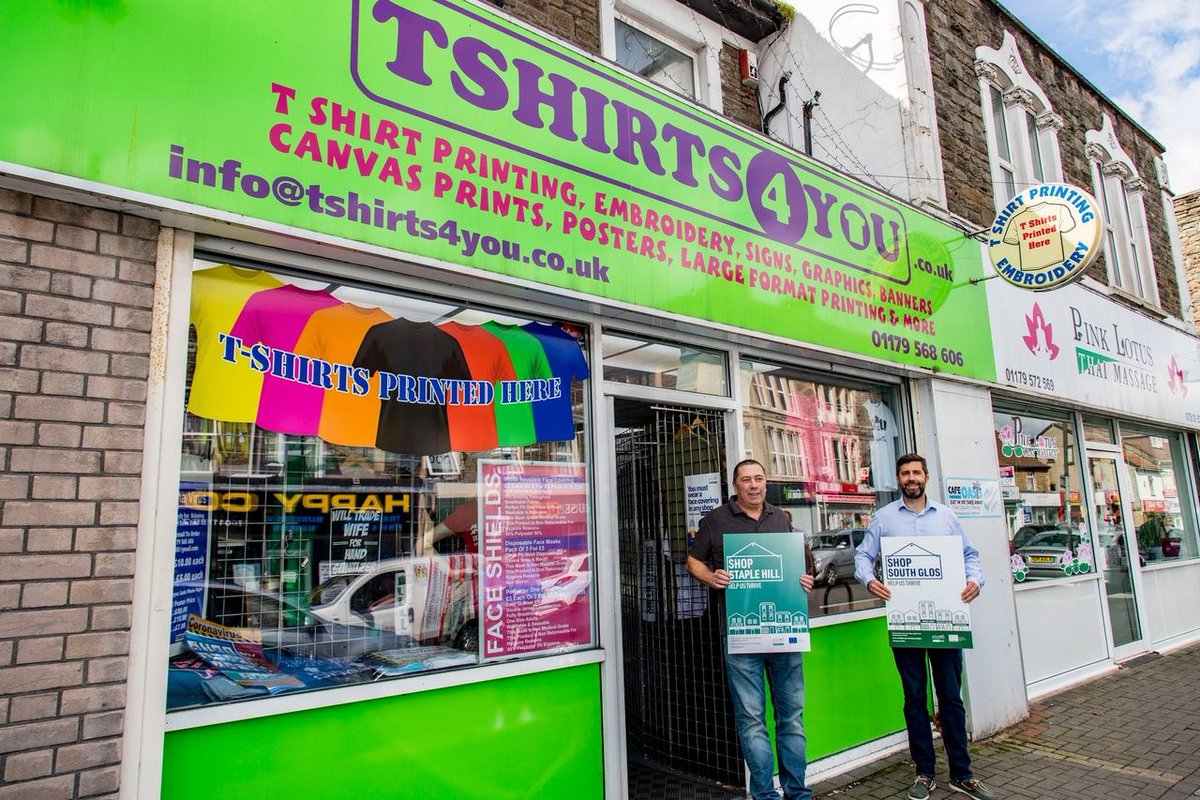 sgloscouncil's tweet photo. Explore Page Park, the green heart of #StapleHill, ideal for an afternoon out with the family. Then head to the #HighStreet for a bite to eat and shop at the great choice of #independent, local traders.
#ShopStapleHill #Helpusthrive https://t.co/5xtVqnIs2a