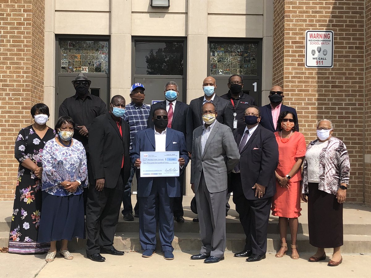 TerrellDDavis1's tweet photo. What a huge surprise when we received a huge gift from the COGIC SW Jurisdiction for the purpose of Closing the Homework Gap for ICT kids! Kudos to Bishop Gilkey and Leaders for this huge blessing! Our kids and families will soar with your generous gift! @WichitaUSD259 #WPSProud https://t.co/rxydHbcm7V